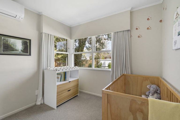 Photo of property in 27 Lynden Avenue, Hillcrest, Auckland, 0627