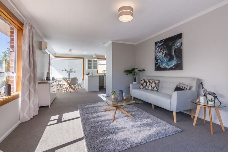 Photo of property in 1/304 Withells Road, Avonhead, Christchurch, 8042