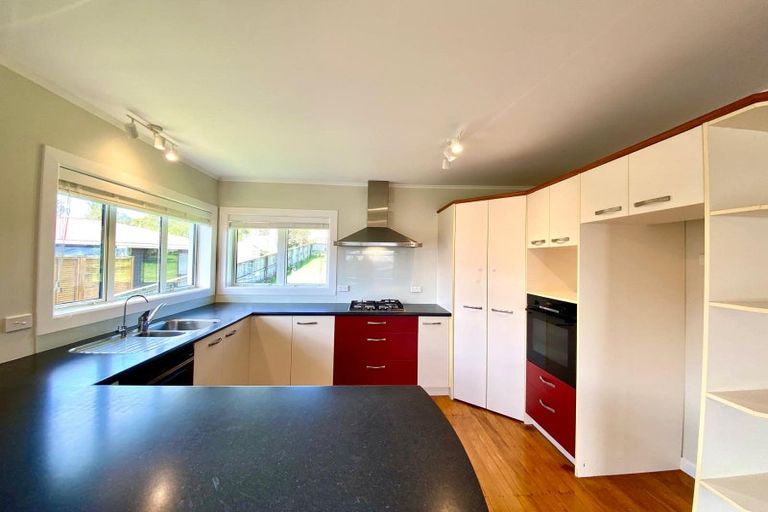 Photo of property in 4 Bilkey Avenue, Pukekohe, 2120