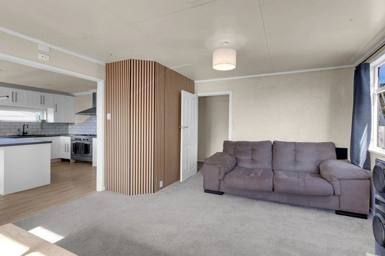 Photo of property in 43 Oakfield Crescent, Pukete, Hamilton, 3200