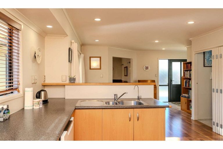 Photo of property in 21a Oakridge Drive, Kerikeri, 0230