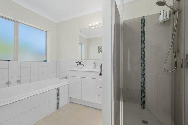 Photo of property in 25b Russley Drive, Mount Maunganui, 3116