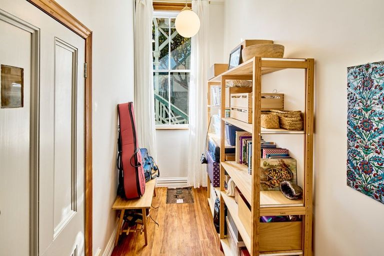 Photo of property in 230 Tinakori Road, Thorndon, Wellington, 6011