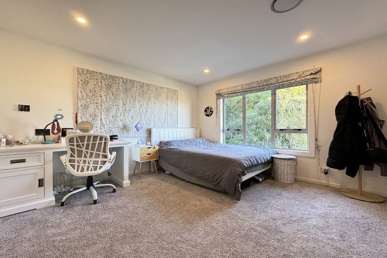 Photo of property in 165 Townsend Road, Miramar, Wellington, 6022