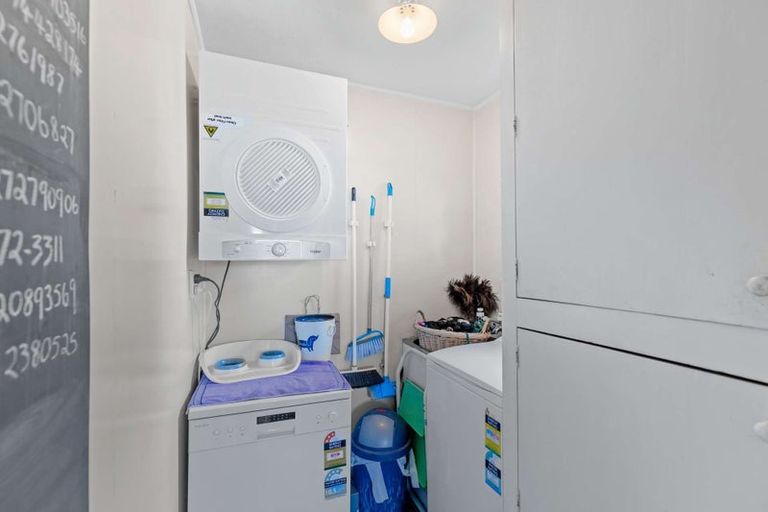 Photo of property in 53 Victoria Street, Patea, 4520