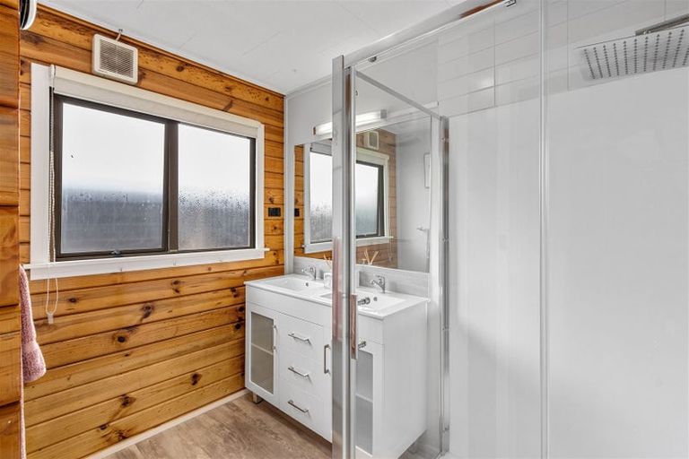 Photo of property in 2/293 Burwood Road, Burwood, Christchurch, 8083