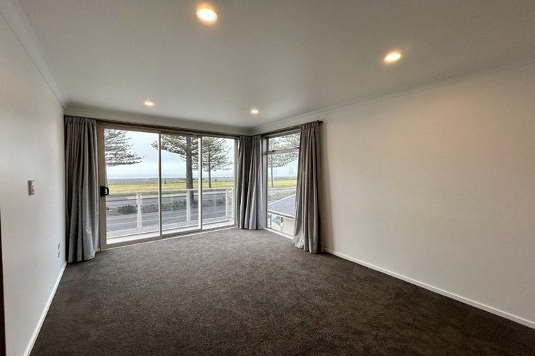 Photo of property in 599b Marine Parade, Napier South, Napier, 4110