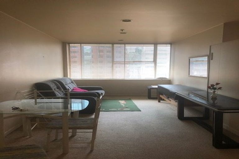 Photo of property in Terrace Tower Apartments, 5b/126 The Terrace, Wellington Central, Wellington, 6011