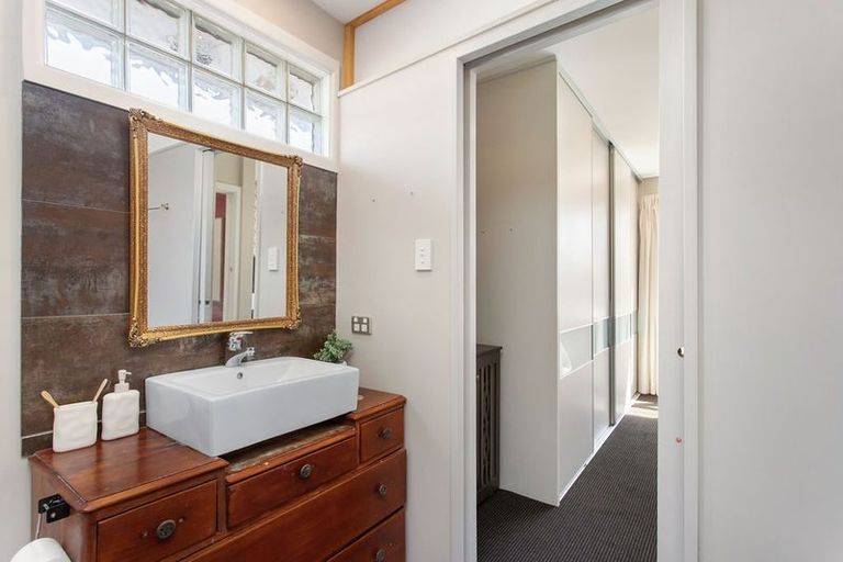 Photo of property in 11 Dunster Street, Burnside, Christchurch, 8053