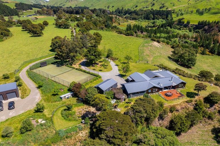 Photo of property in 575 Blue Rock Road, Ruakokoputuna, Martinborough, 5781