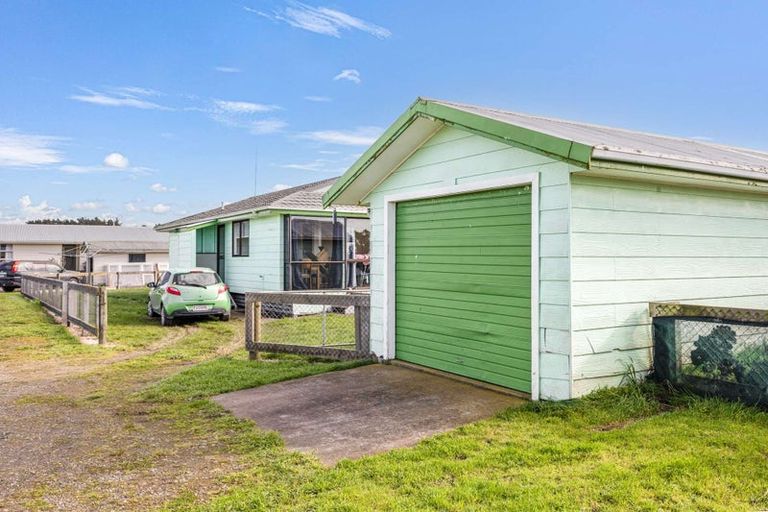 Photo of property in 452 Ohangai Road, Hawera, 4672