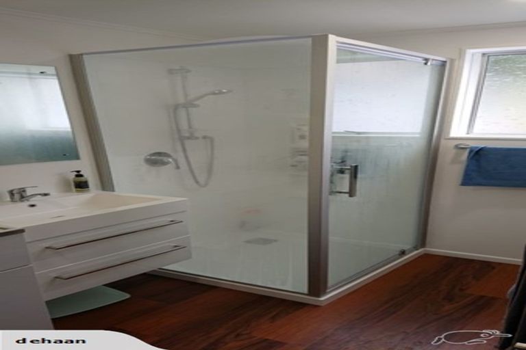 Photo of property in 6b Tulsa Grove, Totara Park, Upper Hutt, 5018