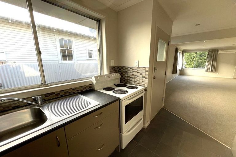 Photo of property in 400a Southampton Street West, Hastings, 4122