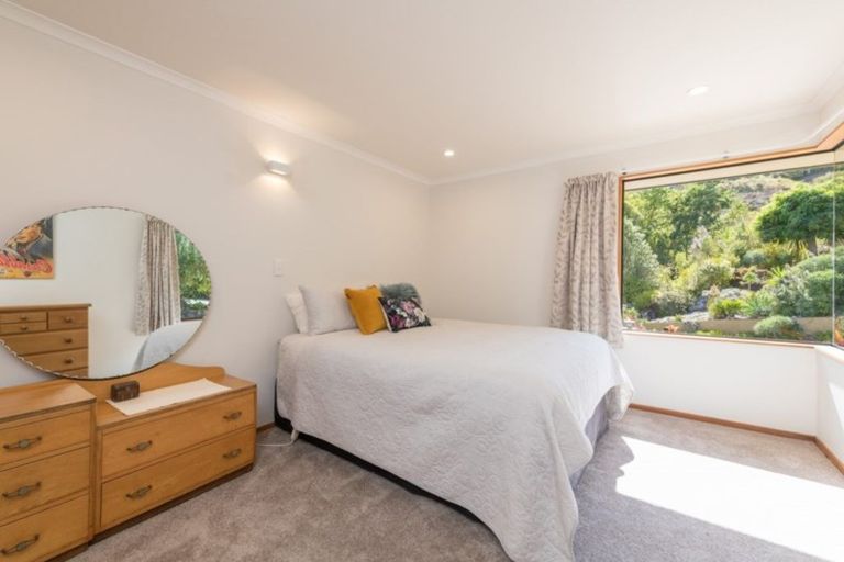 Photo of property in 18 Bay View Road, Atawhai, Nelson, 7010