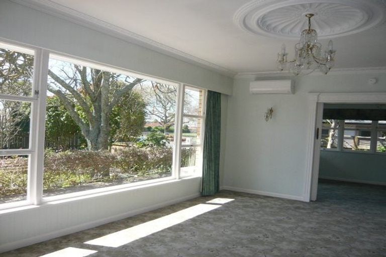 Photo of property in 3 Garnett Avenue, Forest Lake, Hamilton, 3200