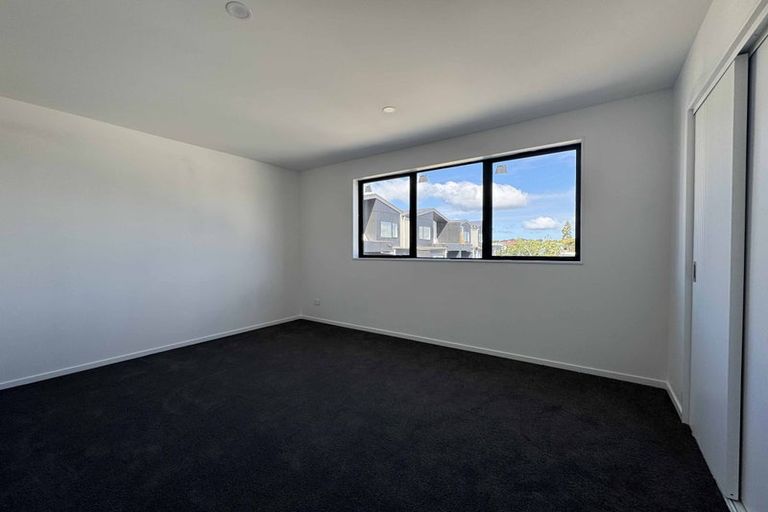 Photo of property in 18 Peara Place, Henderson, 0610