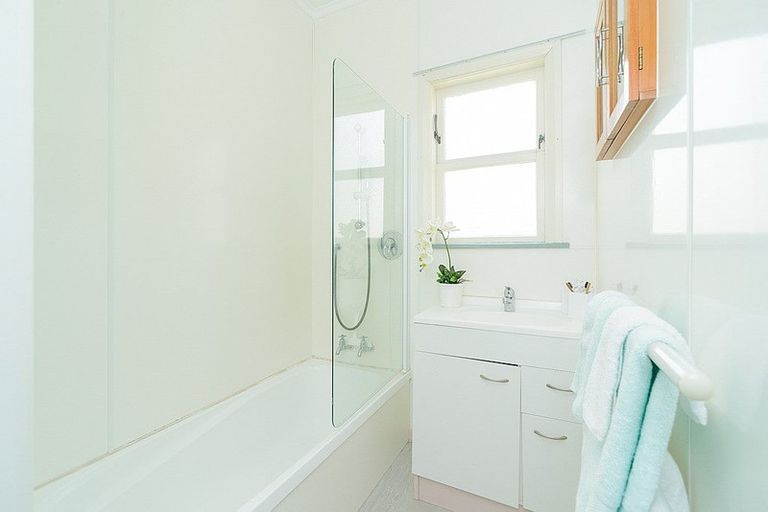 Photo of property in 97 Savage Crescent, West End, Palmerston North, 4412