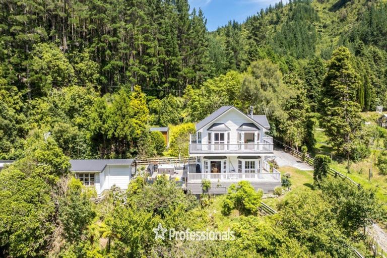 Photo of property in 2296b Akatarawa Road, Akatarawa Valley, Upper Hutt, 5372