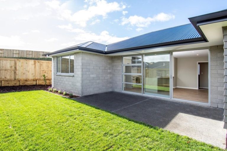 Photo of property in 21 Whakaturou Crescent, Pyes Pa, Tauranga, 3112