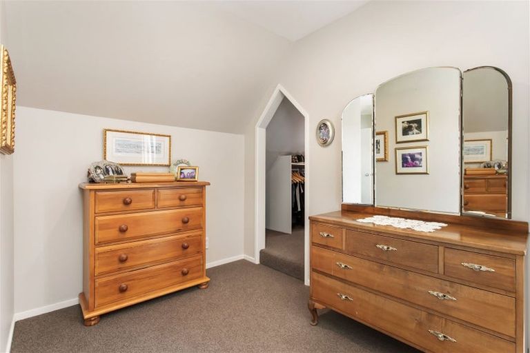 Photo of property in 2/124 Leinster Road, Merivale, Christchurch, 8014