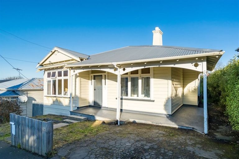 Photo of property in 12 Cochrane Street, Mornington, Dunedin, 9011