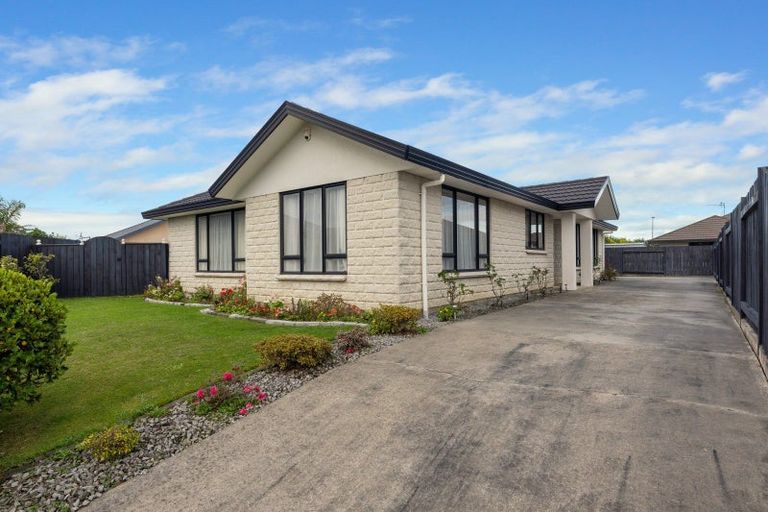Photo of property in 47 Meridian Grove, Kelvin Grove, Palmerston North, 4414