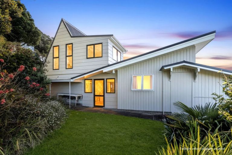 Photo of property in 14 David Mason Avenue, Tairua, 3508