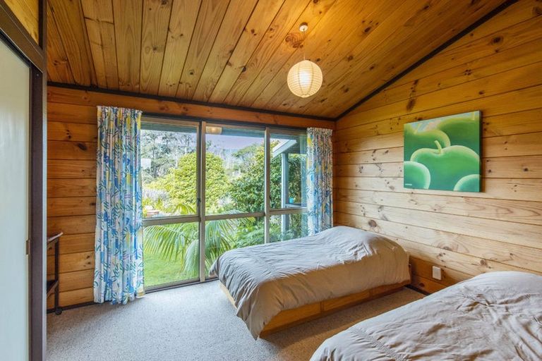 Photo of property in 63 Paetawa Road, Peka Peka, Waikanae, 5391