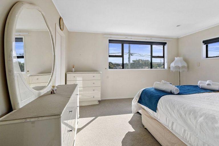 Photo of property in 12 Kauri Street, Miramar, Wellington, 6022