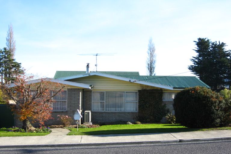 Photo of property in 86 Hamilton Street, East Gore, Gore, 9710