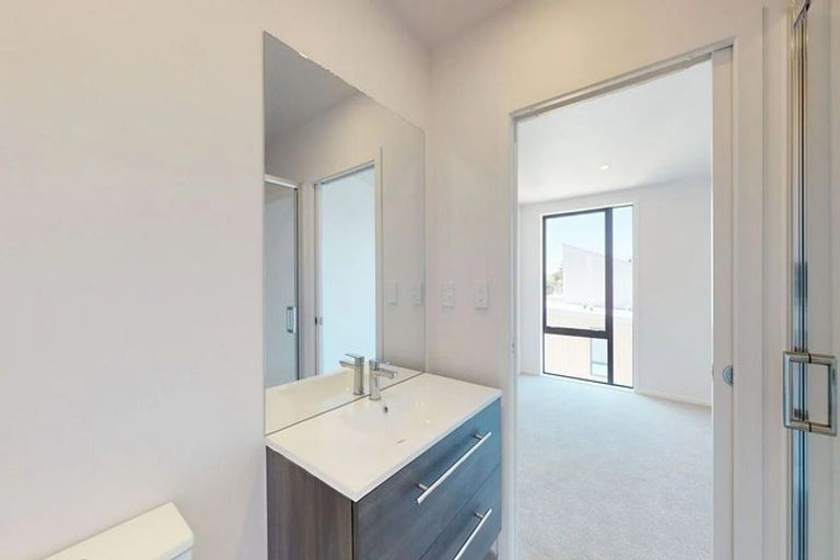 Photo of property in 25 Kamahi Place, Paraparaumu, 5032