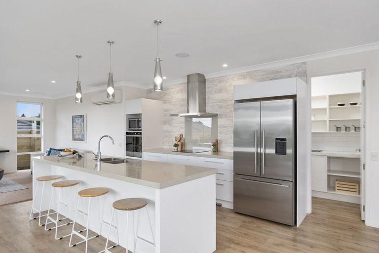 Photo of property in 19 Louise Drive, Ohauiti, Tauranga, 3112