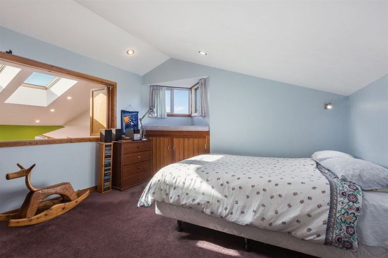 Photo of property in 76 Sea Vista Drive, Pukerua Bay, 5026