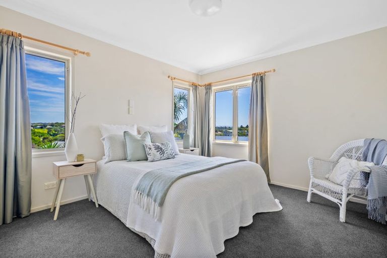 Photo of property in 43 Tuturu View, Ruakaka, 0116