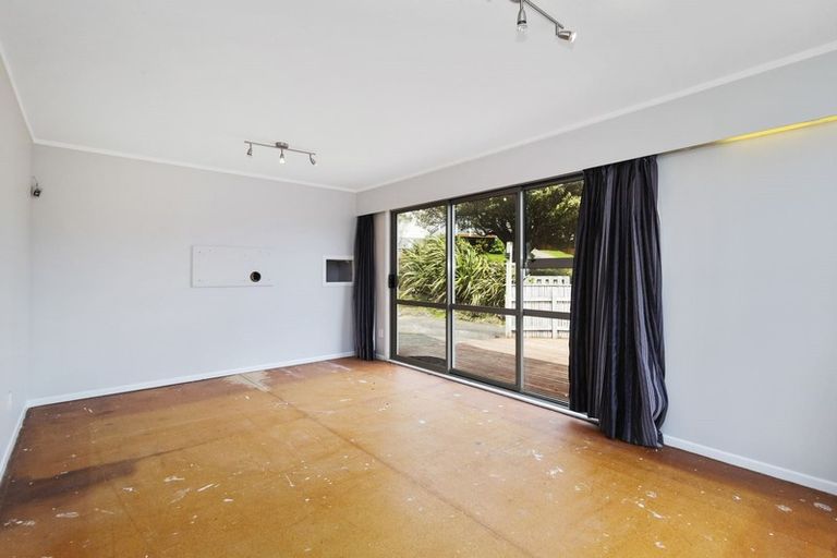 Photo of property in 3a Anaheim Place, Churton Park, Wellington, 6037