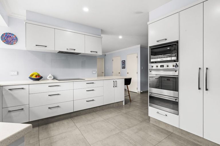 Photo of property in 1 Mission Road, Greenmeadows, Napier, 4112