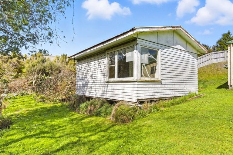Photo of property in 345 Mazengarb Road, Paraparaumu, 5032