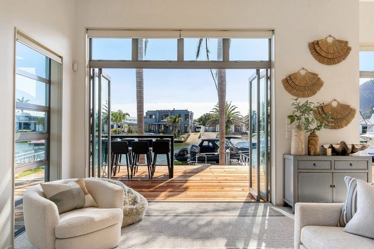 Photo of property in 156 Waterways Parade, Pauanui, Hikuai, 3579