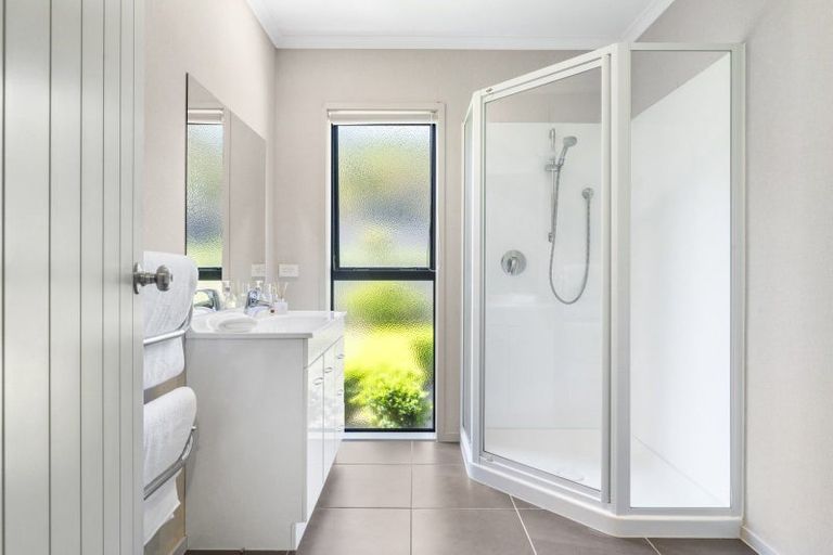 Photo of property in 35 Ebbtide Way, Maungatapu, Tauranga, 3112