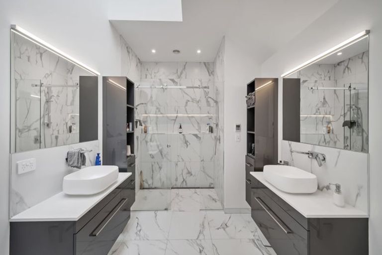 Photo of property in 2 Silver Peaks Drive, West Melton, 7618