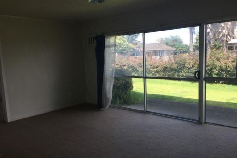 Photo of property in 1/104 Gray Avenue, Papatoetoe, Auckland, 2024