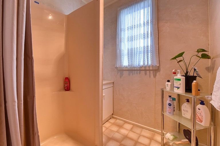 Photo of property in 17 Charlton Road, Gore, 9710