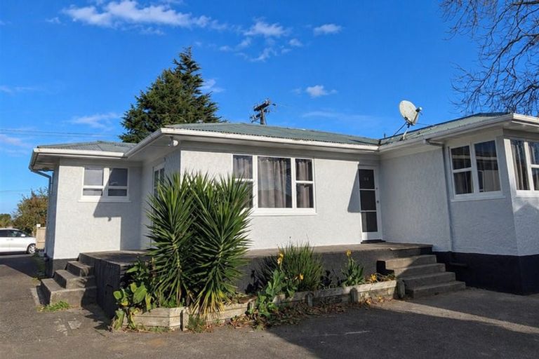 Photo of property in 28 Birdwood Road, Pukekohe, 2120