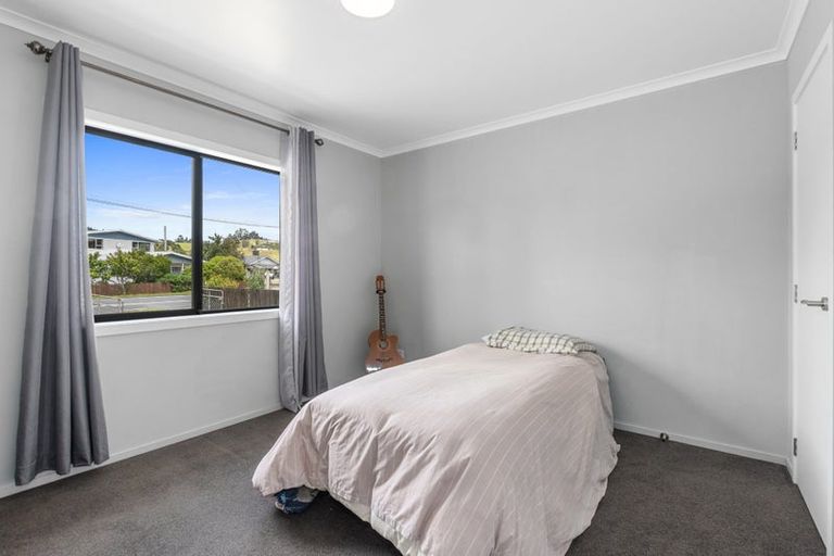 Photo of property in 51 Valley Road, Hikurangi, 0114