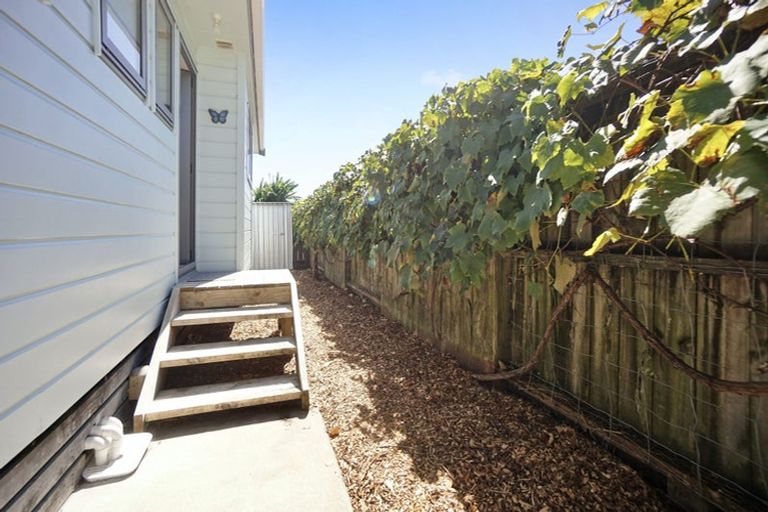 Photo of property in 1 Glen Terrace, Te Puke, 3119