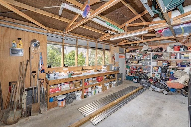 Photo of property in 28 Rayner Road, Huntly, 3700