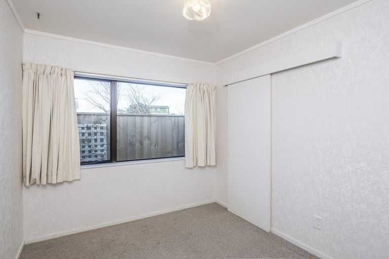 Photo of property in 46 Bluegum Road, Paraparaumu Beach, Paraparaumu, 5032