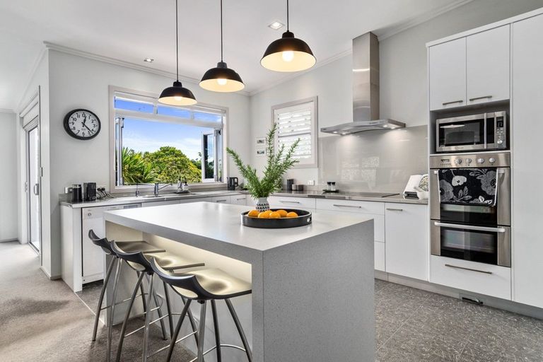 Photo of property in 19 Valley Grove Way, Bethlehem, Tauranga, 3110