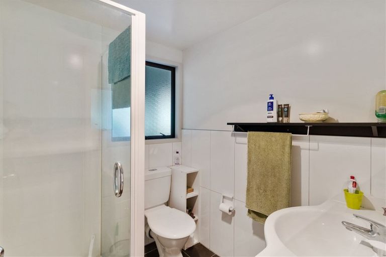 Photo of property in 122 Waireka Place, Whangamata, 3620