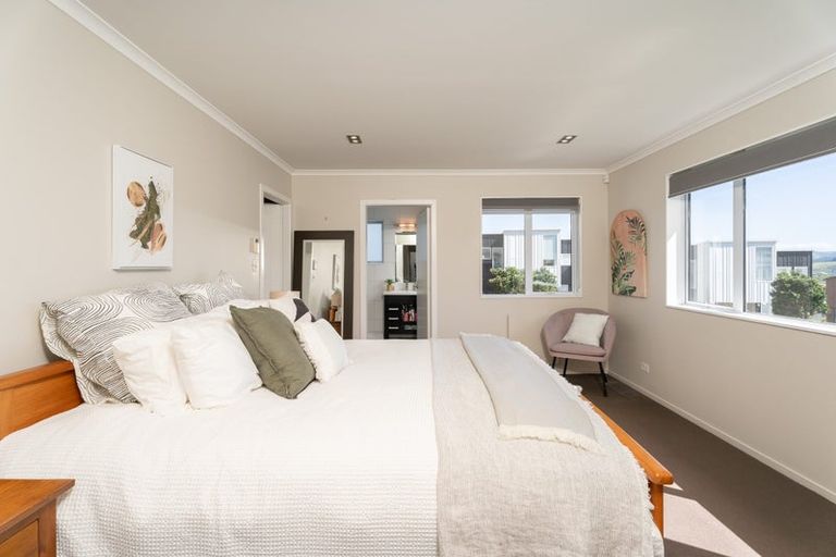 Photo of property in 64 Woodridge Drive, Woodridge, Wellington, 6037